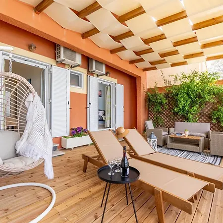 Nikos Seaside Agia Pelagia Chlomou