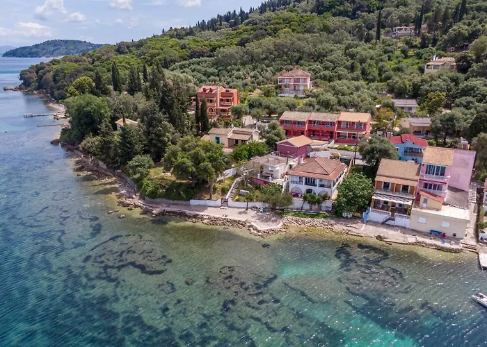 Nikos Seaside Apartment Agia Pelagia Chlomou
